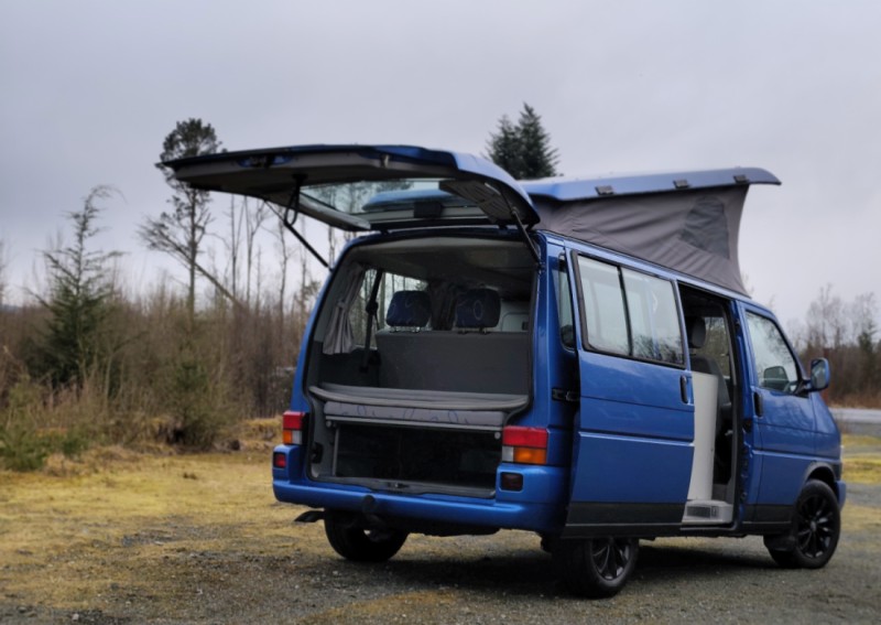 VW MULTIVAN TOP ROOF CAMPER Campingbus - Bergen, Norwegen