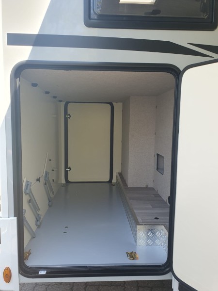 Forster FT669EB Camping-car - Hann. Münden, Allemagne
