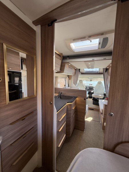Pilote 726P Wohnmobil - Helsinki, Finnland