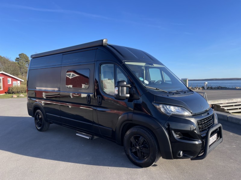 Tourne Black Edition 6.0 Wohnmobil - Askeby, Dänemark