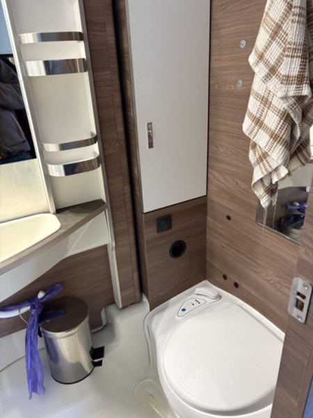 Fiat Knaus Live Traveller  650 DG Wohnmobil - Pfäffikon, Schweiz