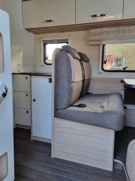 Bürstner Lyseo Wohnmobil - Kolbäck, Schweden