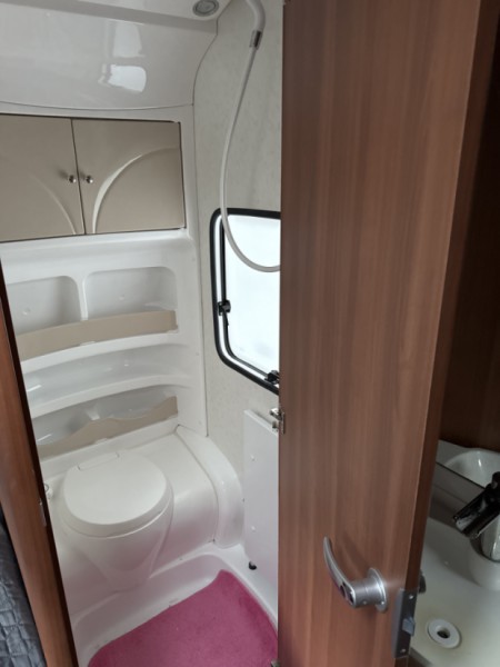 Hobby 650 UMFE PRESTIGE Wohnwagen - Eskilstuna, Schweden