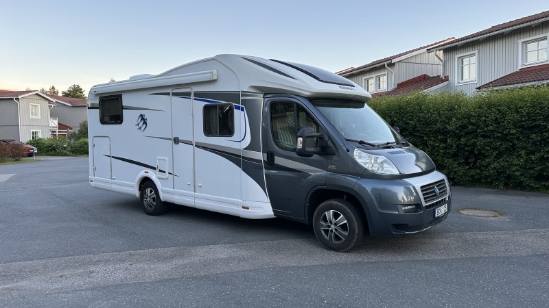 Fiat Knaus Sky Wave 700 Wohnmobil - Luleå, Schweden