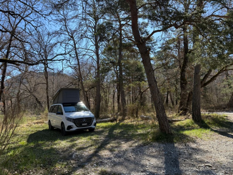 Mercedes Marco Polo Campingbus - La Tour-de-Trême, Schweiz