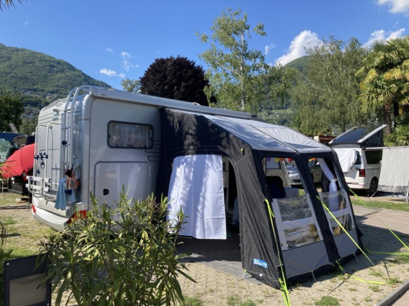 Hymer BL514 Wohnmobil - Lausanne, Schweiz
