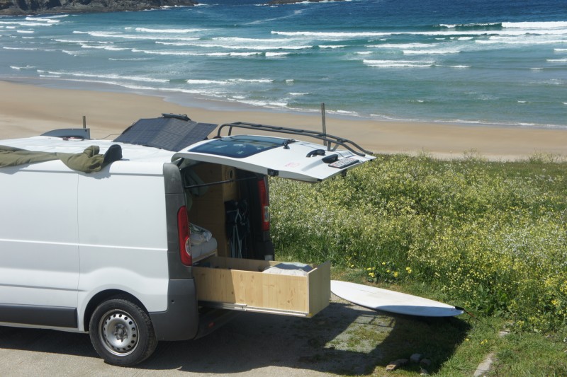 Renault Traffic Campingbus - Val-d'Illiez, Schweiz