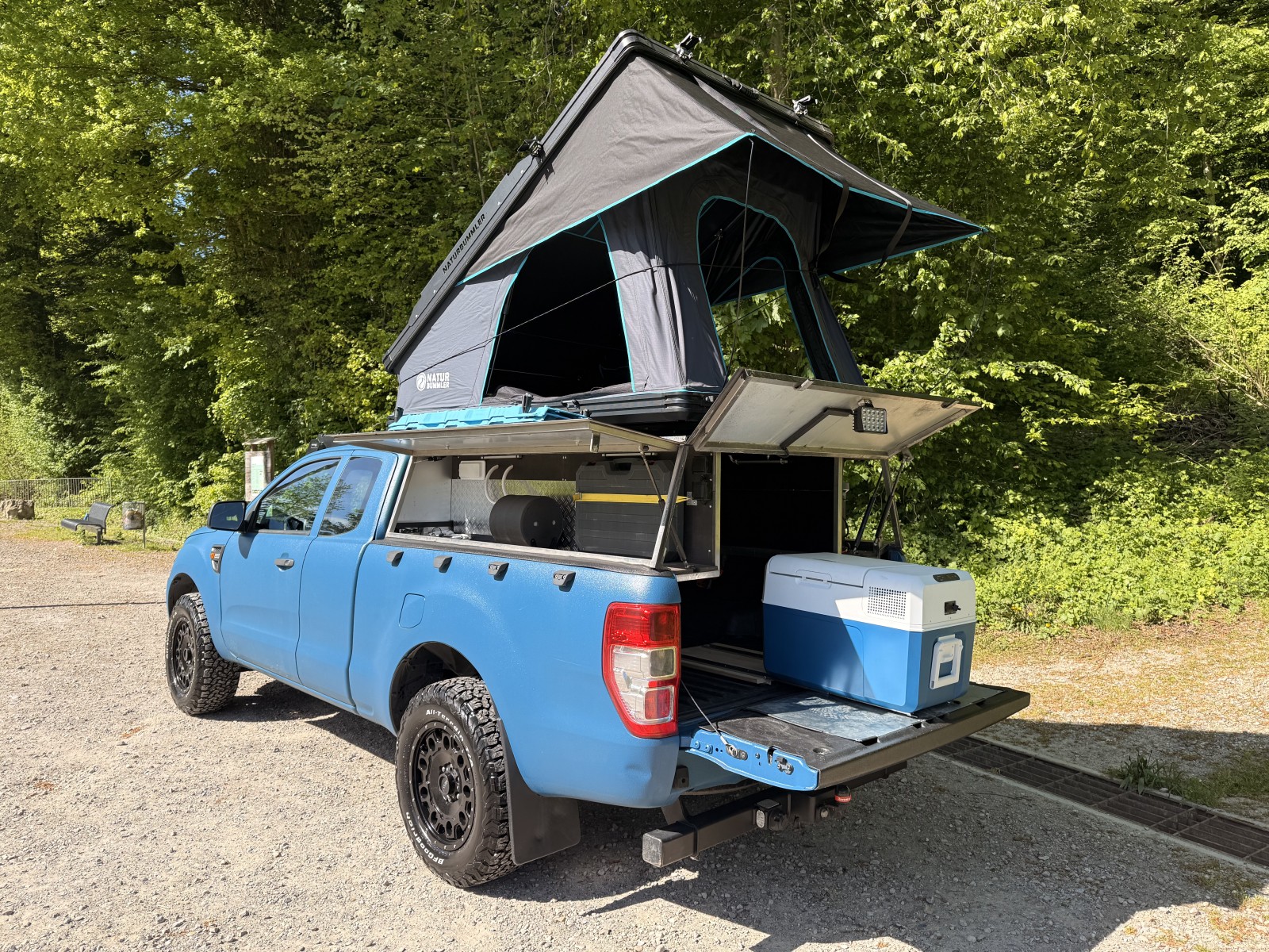 Miete Ford Ranger in Baden ab CHF 107 / Nacht  MyCamper