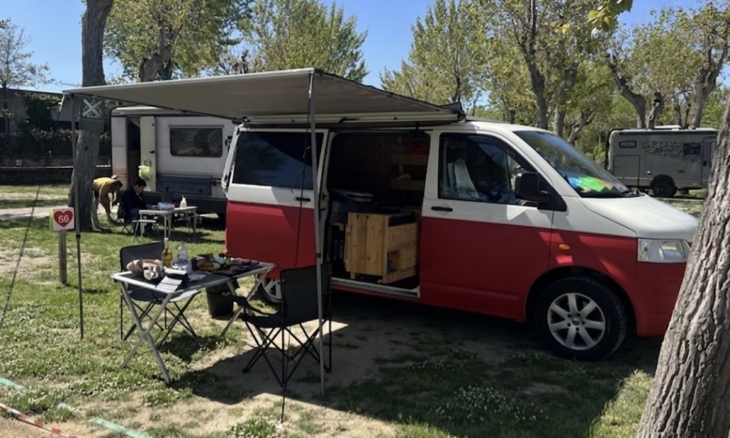 VW T5 Campingbus - Wallbach, Schweiz