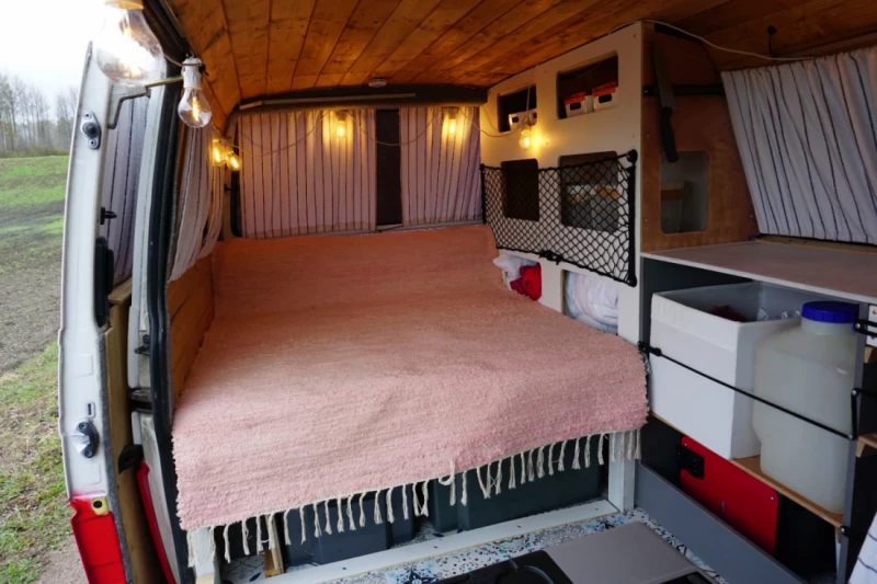 VW Transporter T4 2.5 TDI Campervan - Helsinki, Finland