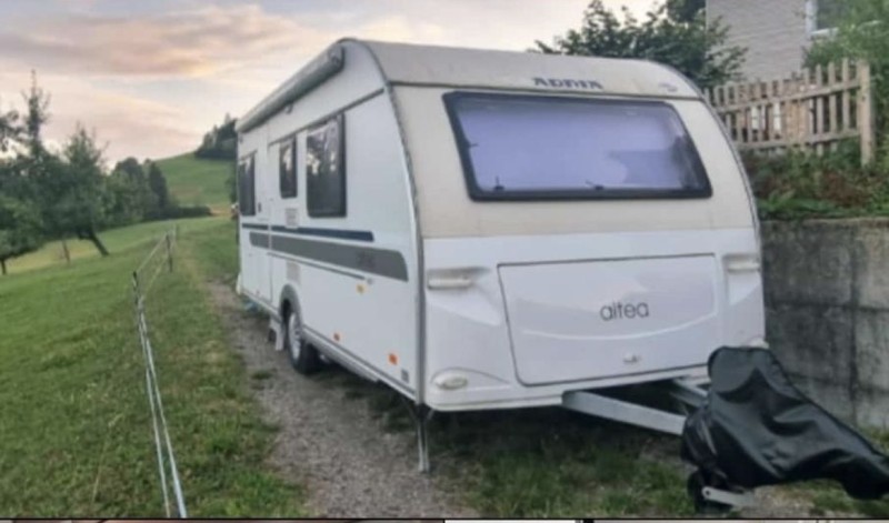   Wohnwagen - Romoos, Schweiz