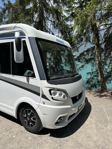 Knaus Van I 550 MD Matkailuauto - Matten bei Interlaken, Sveitsi
