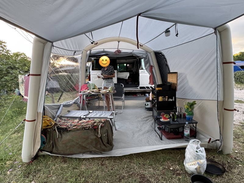 VW California T6 Beach 4motion Campingbus - Lausanne, Schweiz