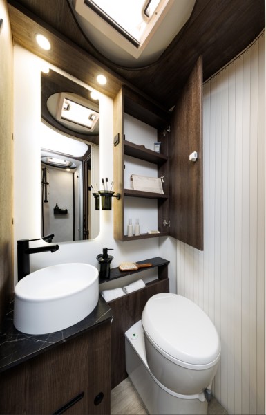 Benimar Sport 363 Motorhome - Farum, Denmark