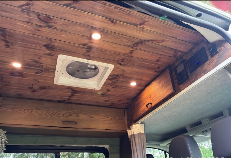 VW Crafter Campervan - Vedevåg, Sverige