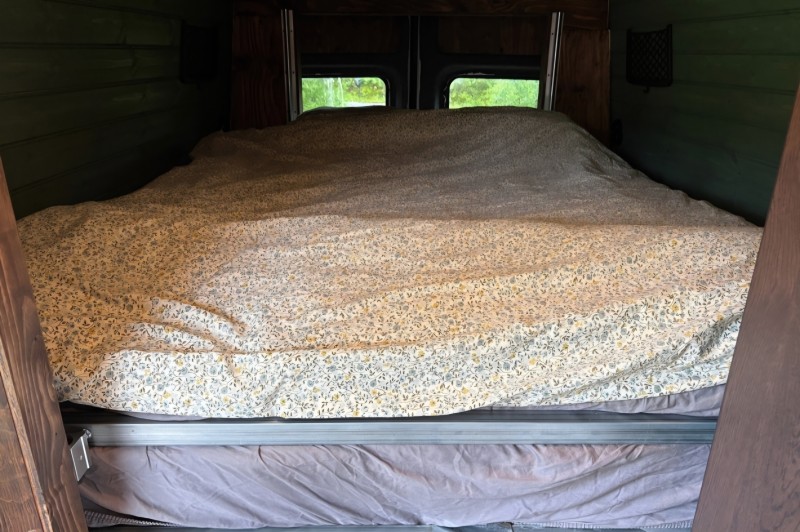 VW Crafter Campervan - Vedevåg, Sverige