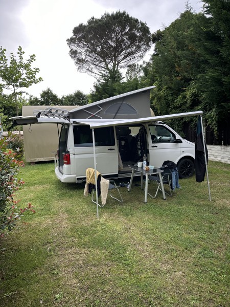   Campingbus - Naters, Schweiz