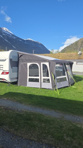 Hobby KFU Wohnwagen - Ulsteinvik, Norwegen