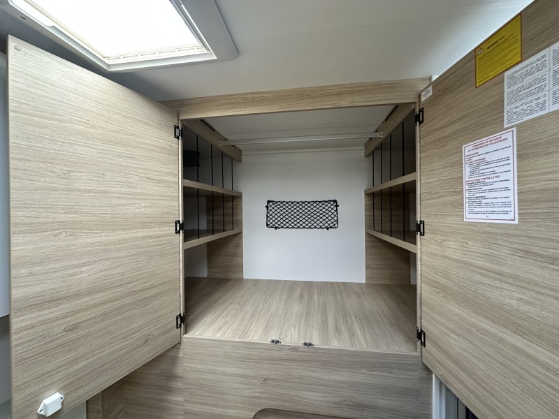 Chausson 640 Titanium Line Husbil - Corgémont, Schweiz