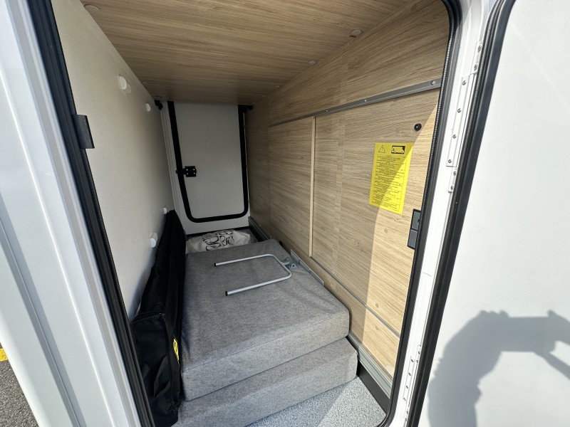 Chausson 640 Titanium Line Husbil - Corgémont, Schweiz