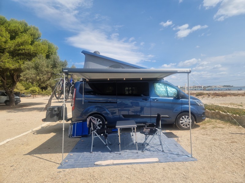 Ford Nugget plus Campingbus - Luzern, Schweiz