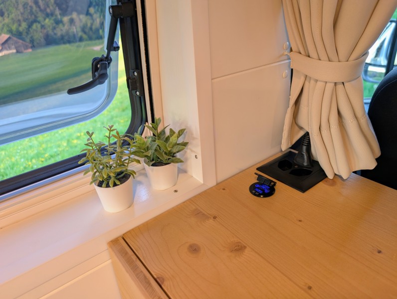 Renault Trafic II (115PS) L2H1 Campingbus - Zwieselberg, Schweiz