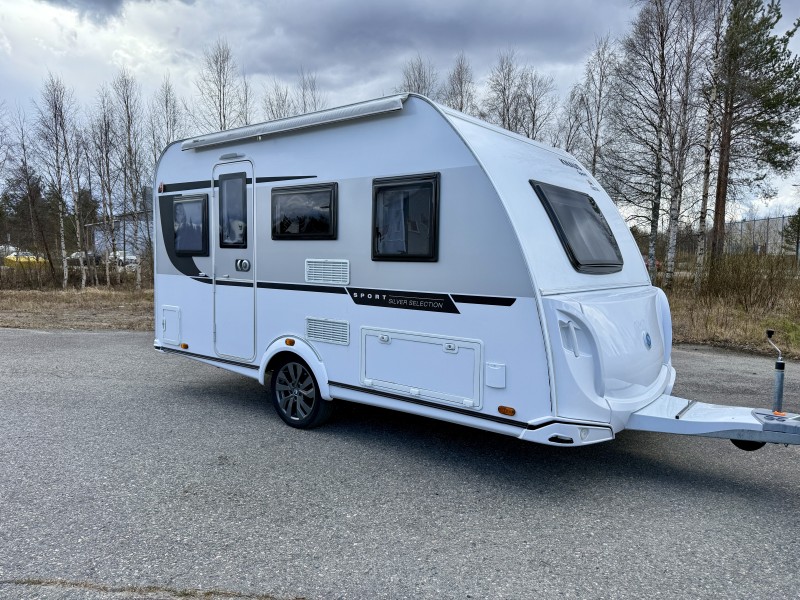Knaus 400QD Wohnwagen - Rovaniemi, Finnland