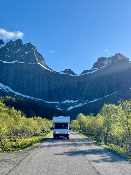 Dethleffs Advantage Wohnmobil - Leknes, Norwegen