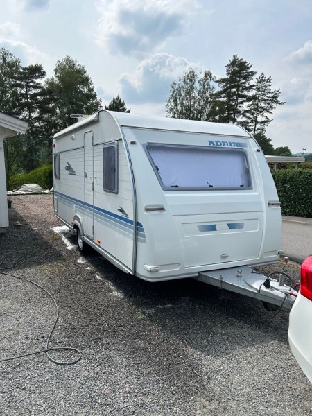 Adria 512 UP Wohnwagen - Kareby, Schweden