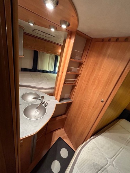 Adria 512 UP Wohnwagen - Kareby, Schweden