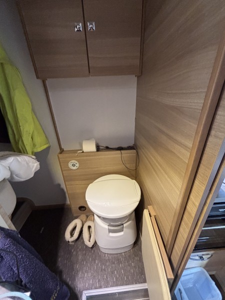 Adria Fiat Ducato Wohnmobil - Grevie, Schweden