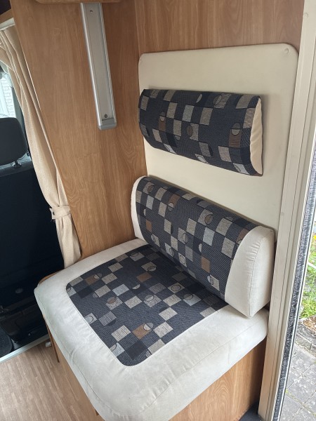   Wohnmobil - Stora Mellösa, Schweden