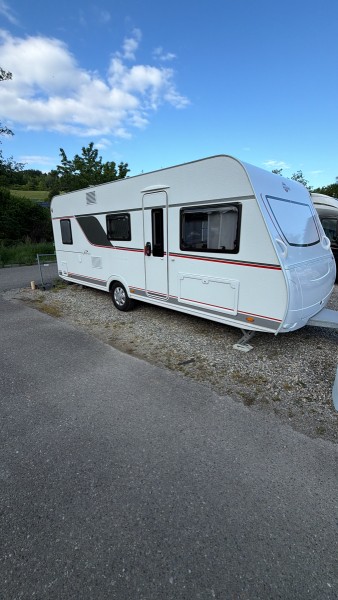   Caravane - Giebenach, Suisse
