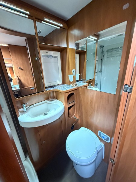 Laika Kreos Wohnmobil - Molkom, Schweden