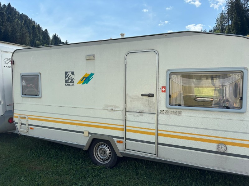 Knaus Südwind 495 Caravane - Röthenbach im Emmental, Suisse