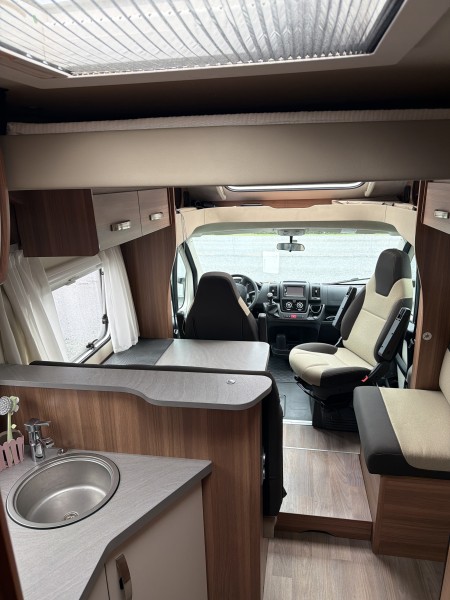 Weinsberg Cara Suta 700 Max Motorhome - Ålesund, Norway