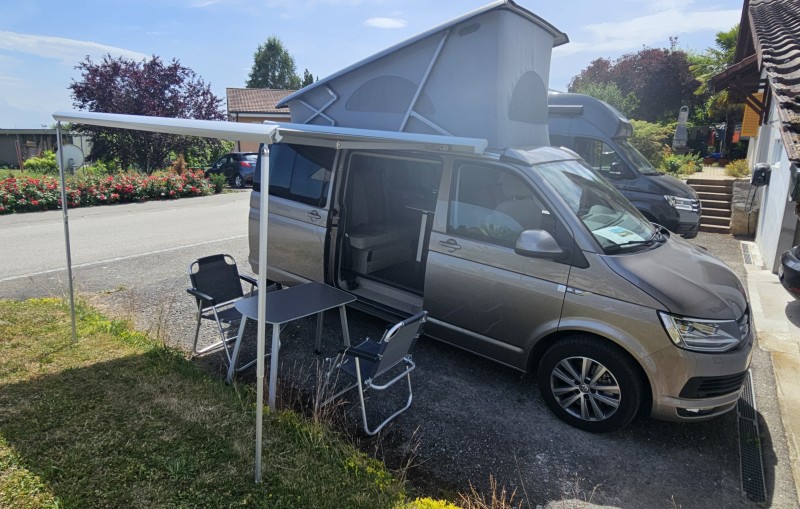 VW T6 California Ocean Liberty Bybobil - Montbrelloz, Sveits