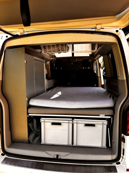 VW T6 Campingbus - Zeihen, Schweiz