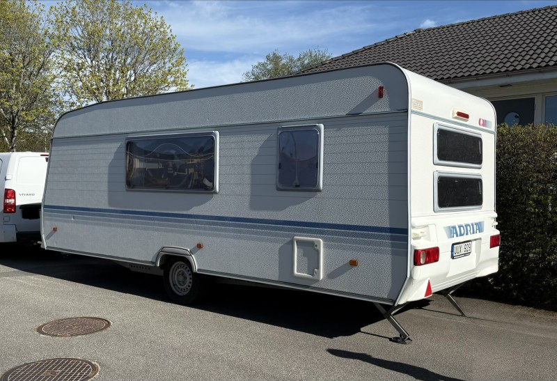 Adria 542 Wohnwagen - Vetlanda, Schweden