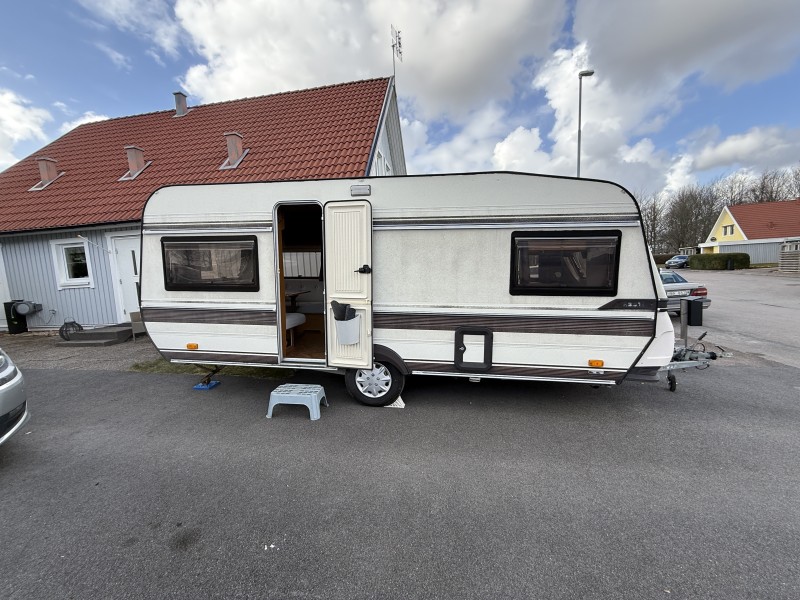 Hobby 535 prestige Wohnwagen - Vara, Schweden