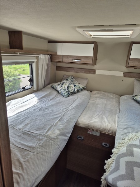 Carado T448 Wohnmobil - Enviken, Schweden