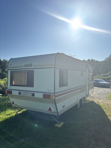 Sävsjö Clubman 562 Wohnwagen - Husum, Schweden