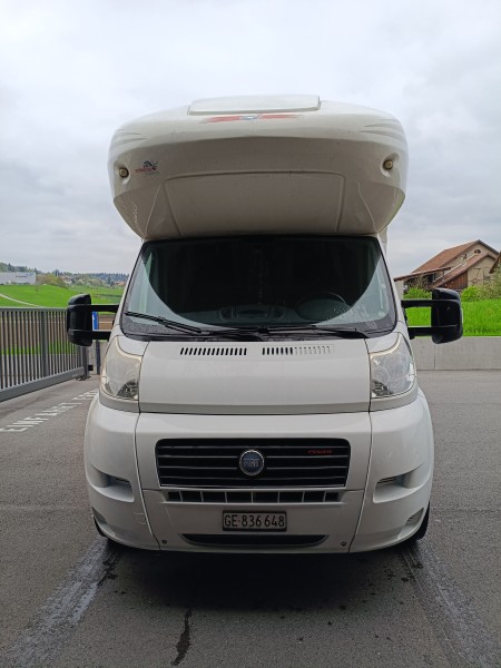   Camping-car - Carouge, Suisse