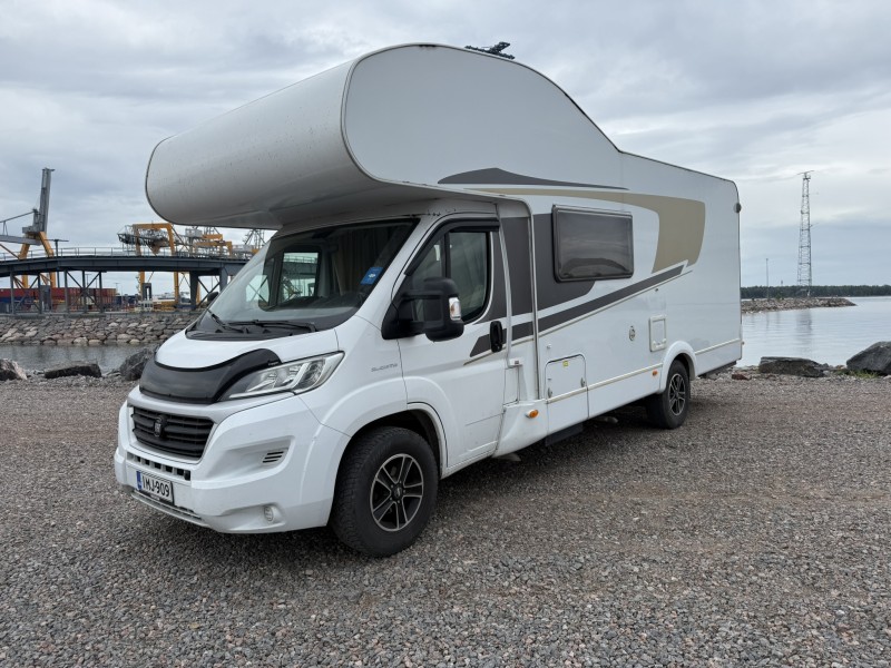 Carado A 464 Wohnmobil - Helsinki, Finnland