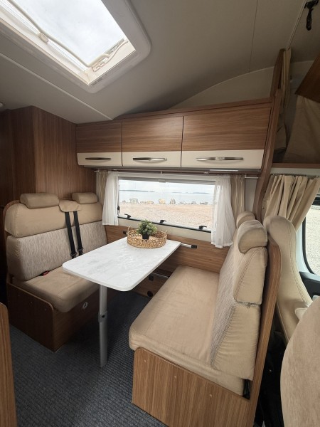 Carado A 464 Wohnmobil - Helsinki, Finnland