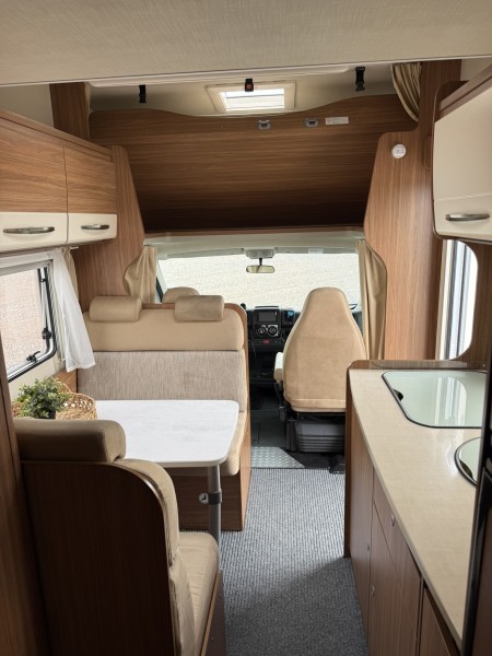 Carado A 464 Wohnmobil - Helsinki, Finnland
