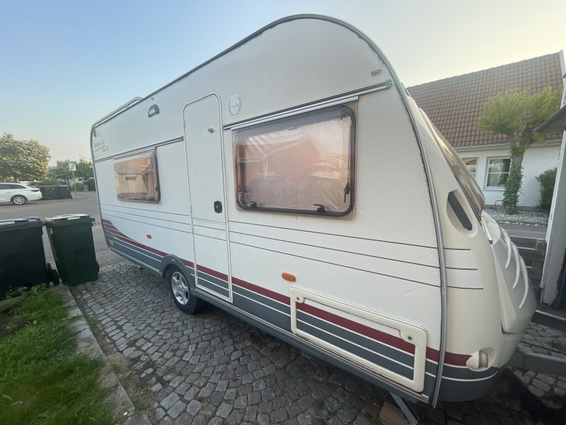 Home‑Car Racer 48 Trophy Caravan - Bunkeflostrand, Sweden