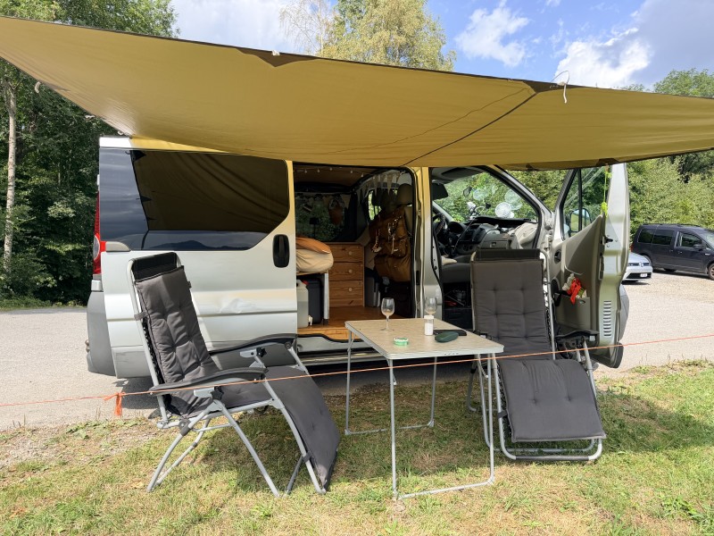 Opel Vivaro Van 2.0 CDTi Campervan - Winterthur, Switzerland