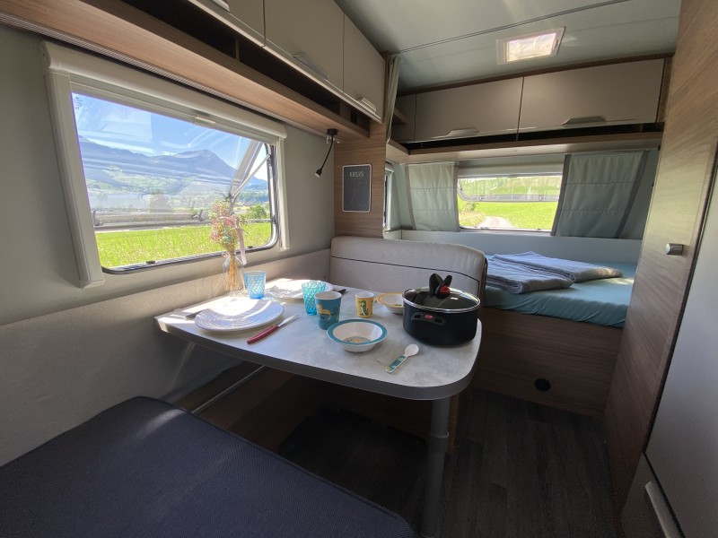 Knaus Sport 500 QDK Wohnwagen - Schwyz, Schweiz