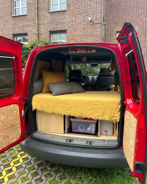 VW Caddy Campingbus - Zürich, Schweiz